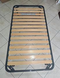 Letto a doghe una piazza con materasso