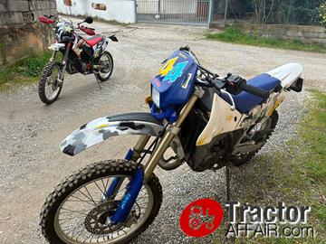 Husqvarna 125 2 TEMPI KM 5.500 ANNO 2006