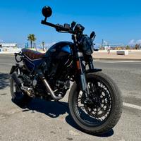 Ducati Scrabmler 800 Nightshift- Full optional