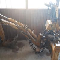 Retroescavatore DUMBO 220A