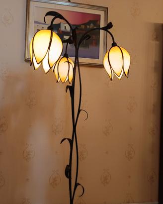 Lampada da Terra in stile Tiffany Liberty