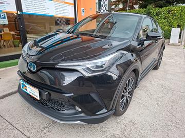 Toyota C-HR 5 Porte C-HR 1.8h Lounge 2wd e-cvt uni