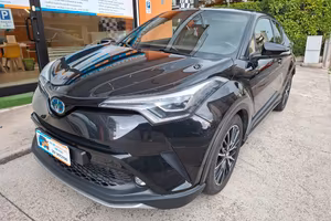 Toyota C-HR 5 Porte C-HR 1.8h Lounge 2wd e-cvt uni