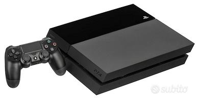 Playstation 4 512 GB comprensiva di 12 giochi