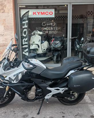 Cf Moto 650 MT 2023