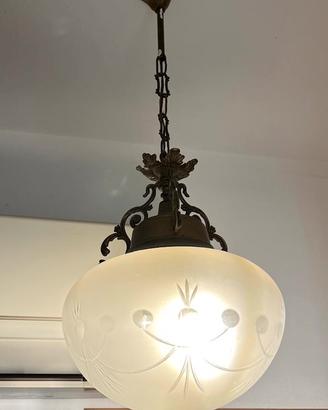 Lampadario vintage in stile classico