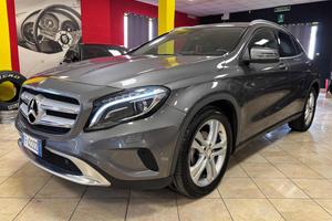 MERCEDES-BENZ GLA 180 d Automatic Sport ** KM CE