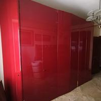 Armadio laccato lucido