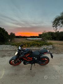 KTM 125 DUKE 2023
