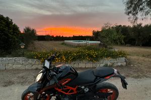 KTM 125 DUKE 2023