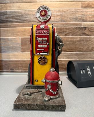 Statuetta  pompa benzina americana