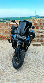 Triumph Tiger 800