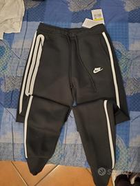 tuta Nike tech ultimo arrivo 