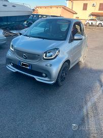 Smart fortwo 1.0 passion all. Brabus 2018 automati