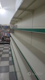 scaffali per arredamento negozi 