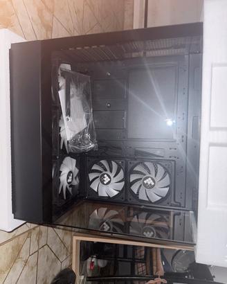 Case mid tower