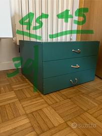 Comodini  verde oliva