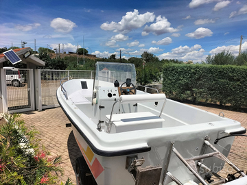 Bonaccina 5.60 con carrello ex omologto