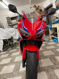 Honda cbr 650 r e cluth