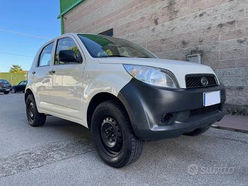 DAIHATSU Terios 1.3 86CV SX 4X4 5 P CLIMA RADIO