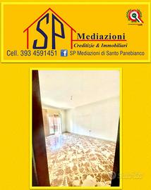 4 vani in zona servita zona VIALE