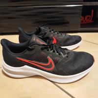 NIKE DOWNSHIFTER