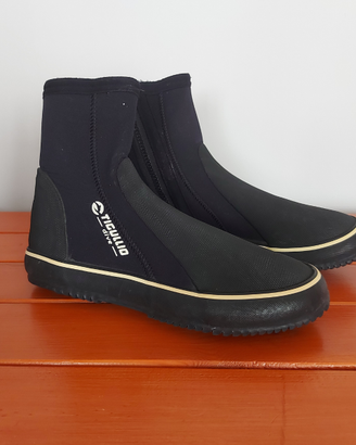 Calzari subacquea Tigullio