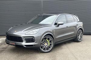Porsche Cayenne 3.0 V6 E-Hybrid 462 CV