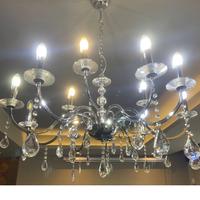 Lampadario con pendenti di cristallo