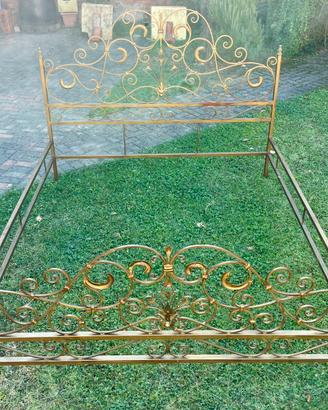 letto matrimoniale in ferro battuto