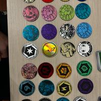 Lotto 28 monete Pokemon grandi