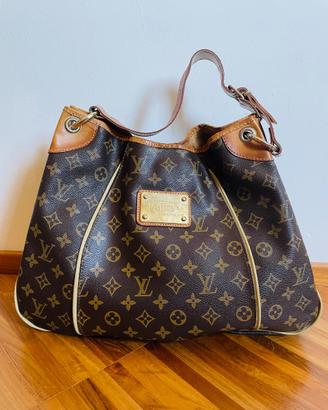 Borsa hobo stile LV