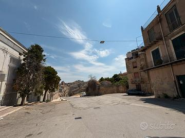 Casa ex centrale Enel