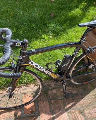 Pinarello Dogma 65.1 think 2 Sky