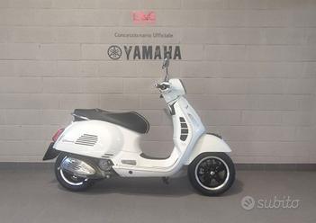 Piaggio Vespa 300 Gts Vespa Gts Usata Vespa 125 Vespa Gts 300 Abs