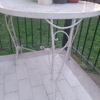 Tavolino con 3 sedie da esterno