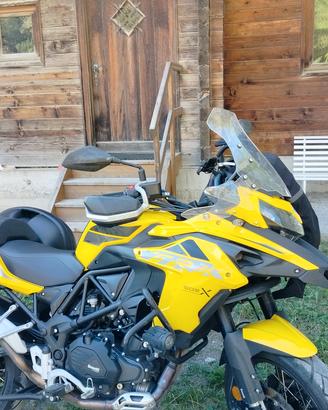 Benelli trk 502 x