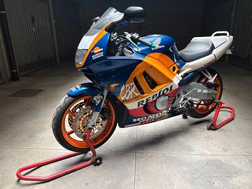Honda CBR 600 F PC31 (1996) – Repsol