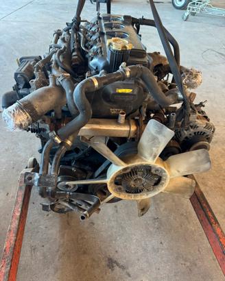 Motore e cambio nissan cabstar YD25 2009