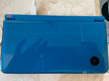 Nintendo DS XL con scheda con 30 giochi