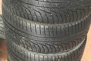 Pneumatici invernali  hankook 245/35R 19