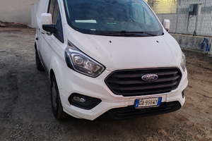 Ford transit custom L1H1 2.0 130 cv