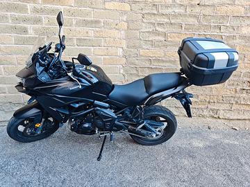 Kawasaky Versys 650 MY2025