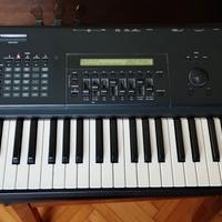 tastiera Yamaha SY85