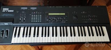 tastiera Yamaha SY85
