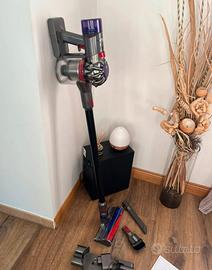 Dyson v8 absolute 