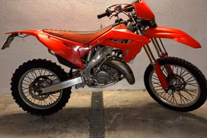 Cr 125 2t