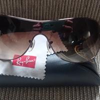 occhiali da sole RayBan 