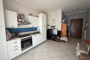 Bilocale+Box Auto Pressi Metropolitana MAV444