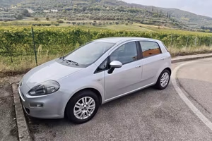 Fiat Punto (serie 199) – anno  2015 - GPL